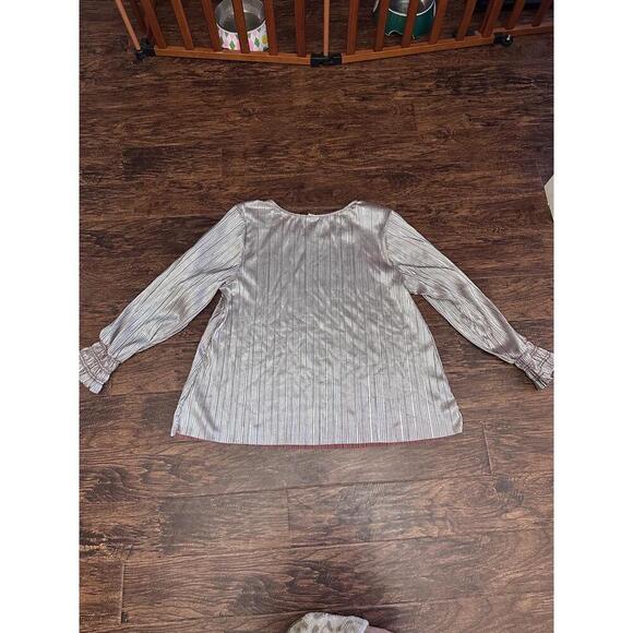 AVA & VIV Womens Long Sleeve Blouse Size 3X Metallic Pleated Ruffle Shimmering - Picture 6 of 6